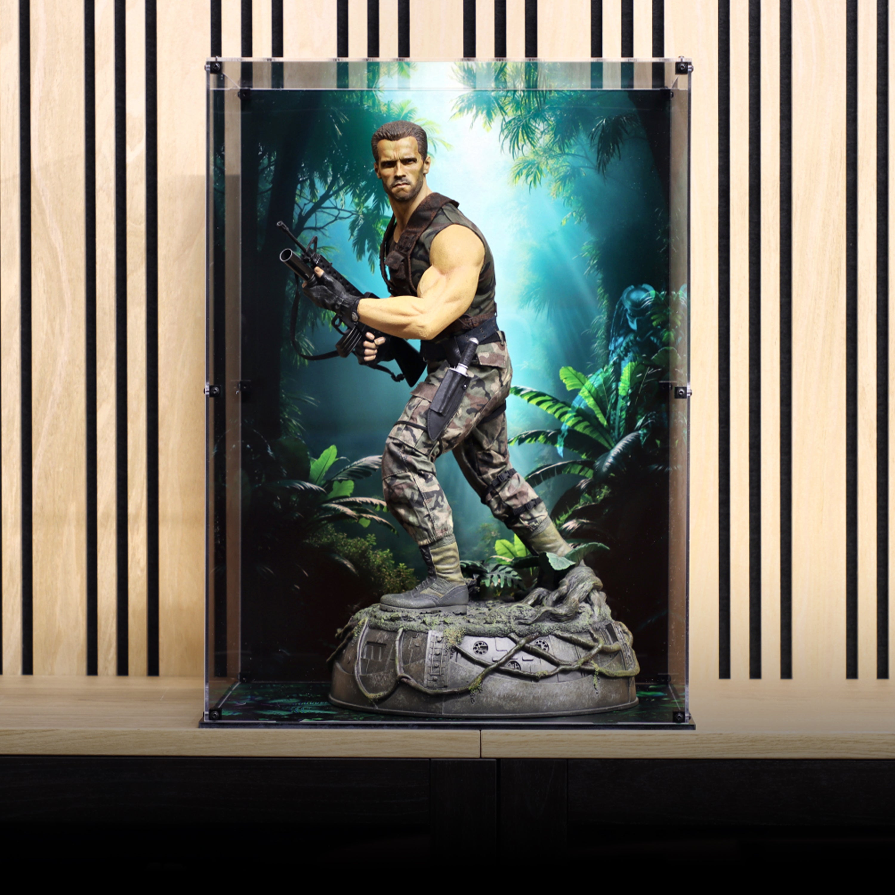 Display Case for Sideshow 1:4 Scale Predator Alan "Dutch" Schaefer