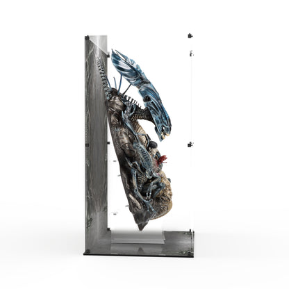 Prime 1 Studio Queen Alien Display Case with Stand